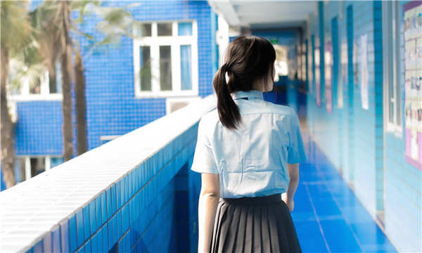 蒸湘如何找到一个可以帮助我生孩子的女人？