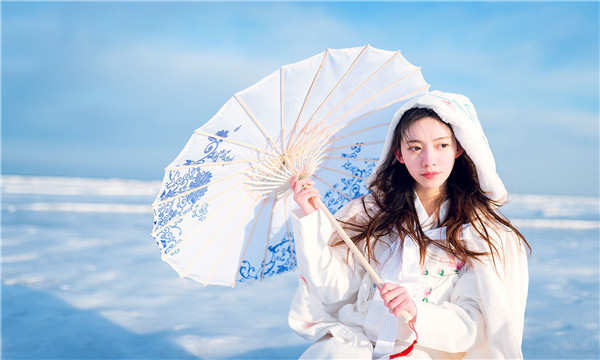蒸湘试管代怀生子多少钱一个？助孕之路的费用分析与方案选择
